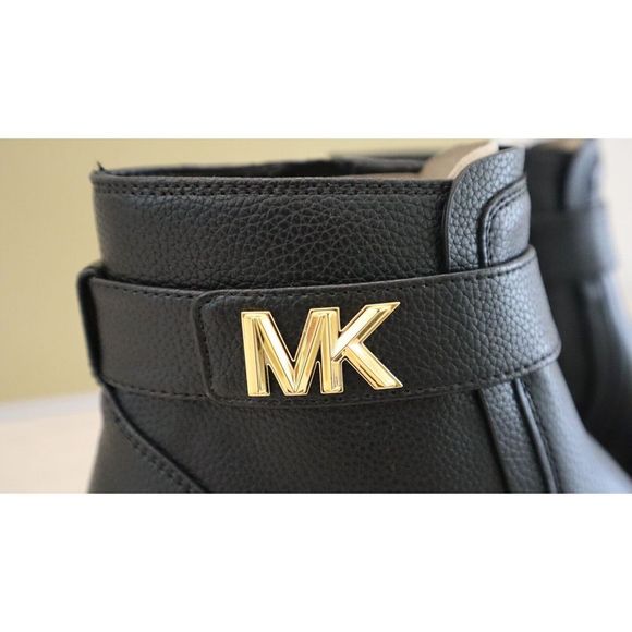 MICHAEL Michael Kors Women's 5M Black Faux Leather Jilly Flat Bootie $112 - Picture 7 of 10